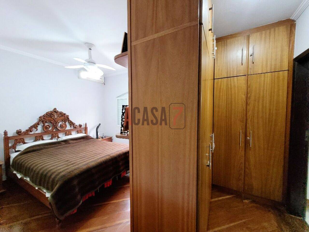 Casa Jardim Santa Rosália, Sorocaba - SP