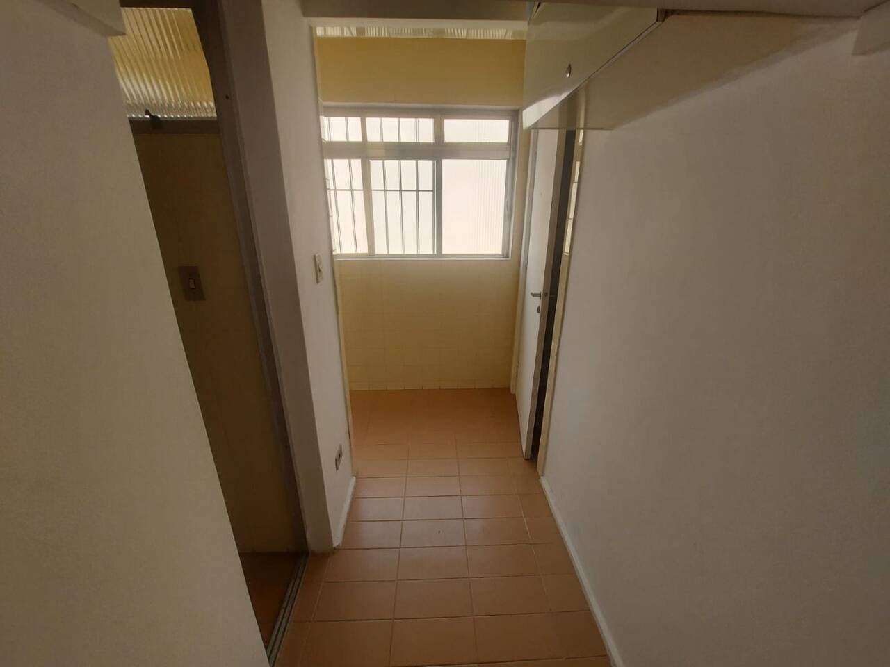 Apartamento Praia das Pitangueiras, Guarujá - SP