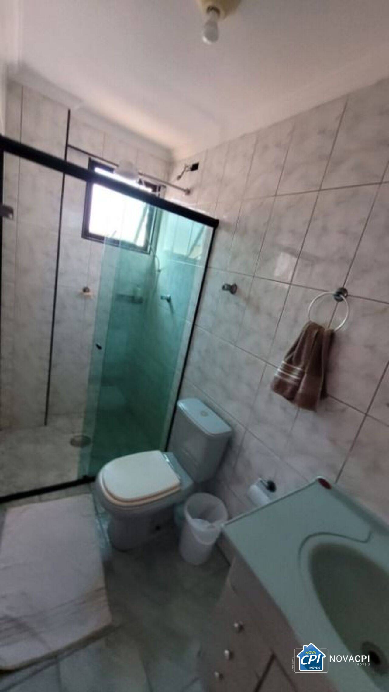 Apartamento Vila Guilhermina, Praia Grande - SP