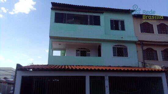 Casa de 260 m² Guará II - Guará, à venda por R$ 950.000