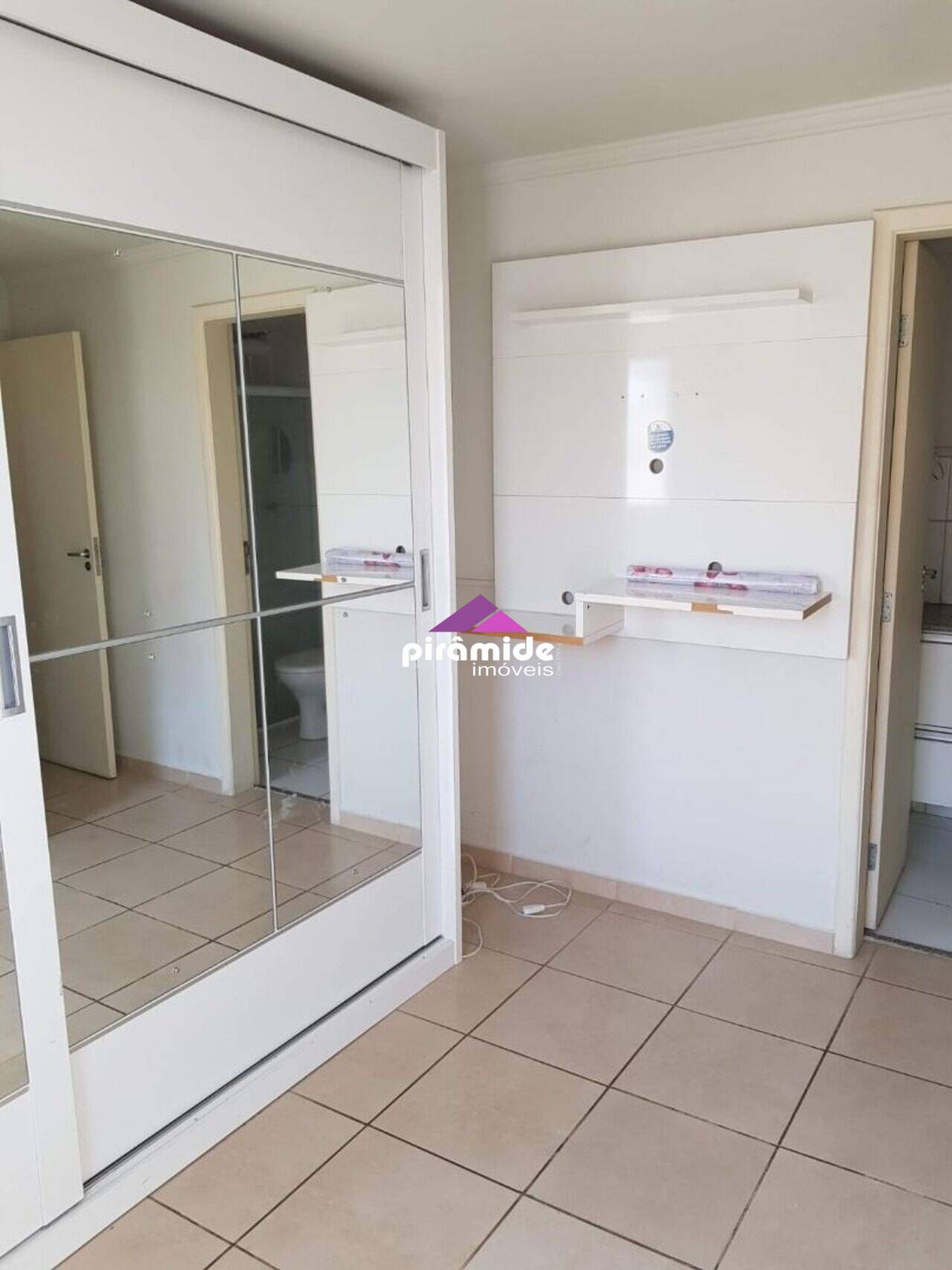 Apartamento Parque Industrial, São José dos Campos - SP