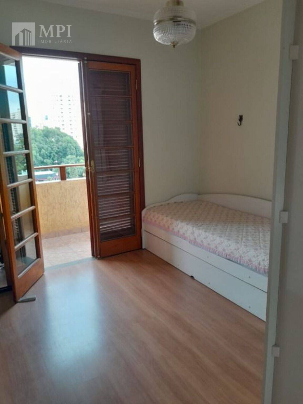 Sobrado Conjunto Residencial Santa Terezinha, São Paulo - SP