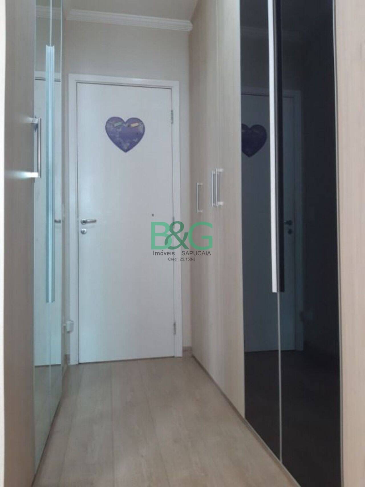 Apartamento Vila Bertioga, São Paulo - SP