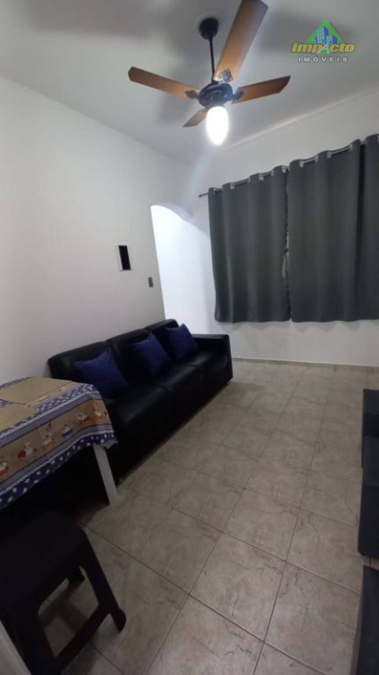 Apartamento Vila Guilhermina, Praia Grande - SP