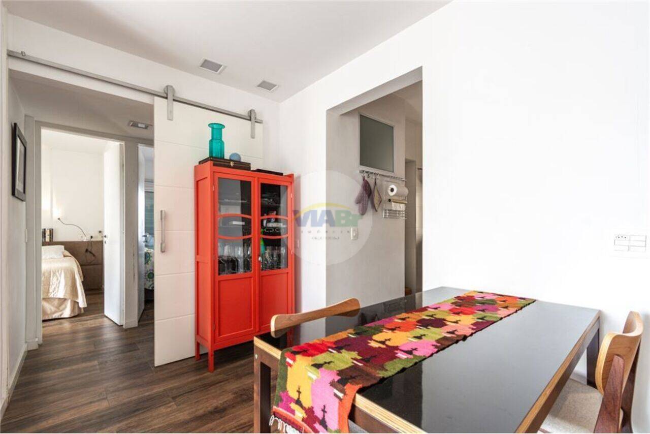 Apartamento Vila Olímpia, São Paulo - SP