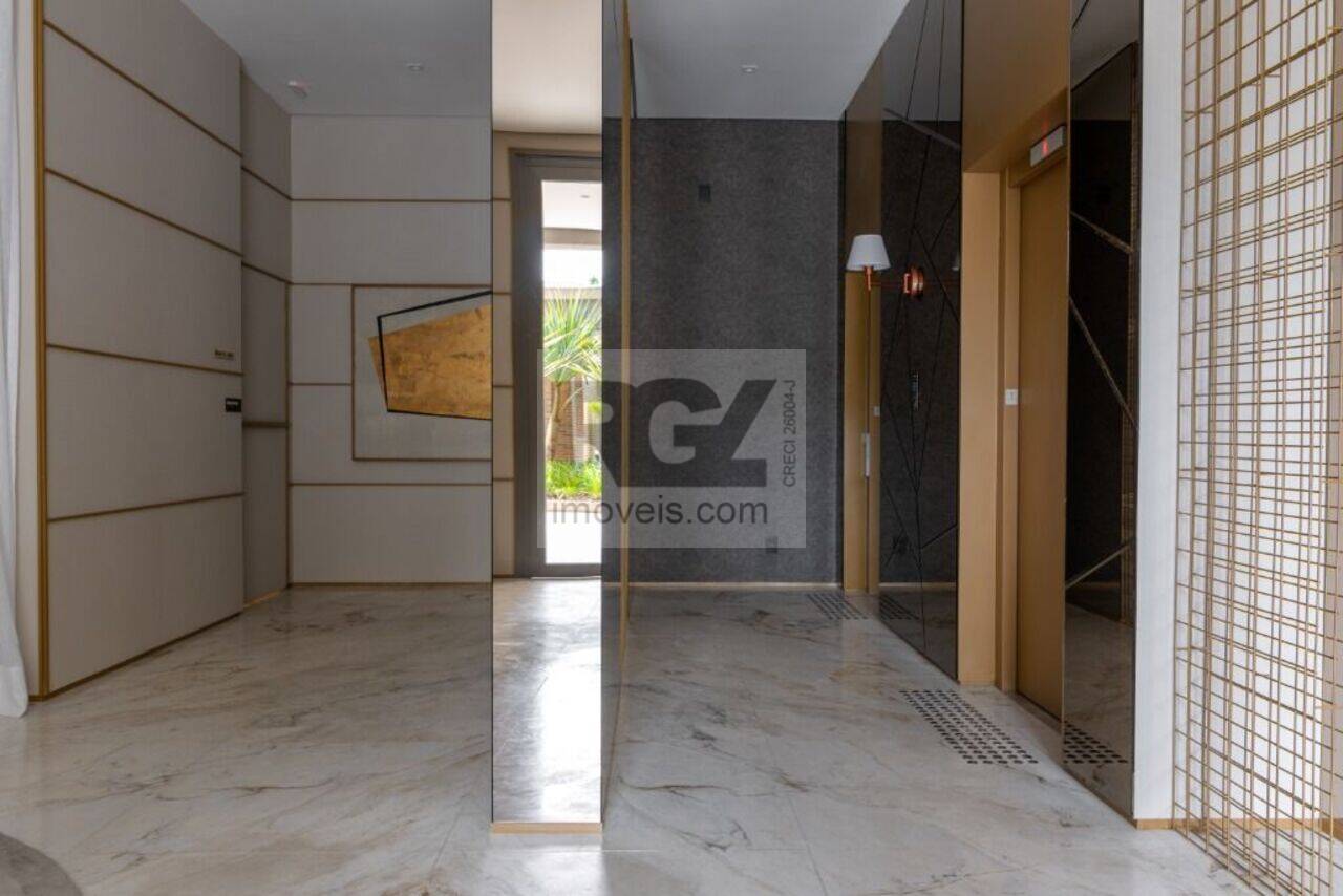 Apartamento Alto da Boa Vista, São Paulo - SP