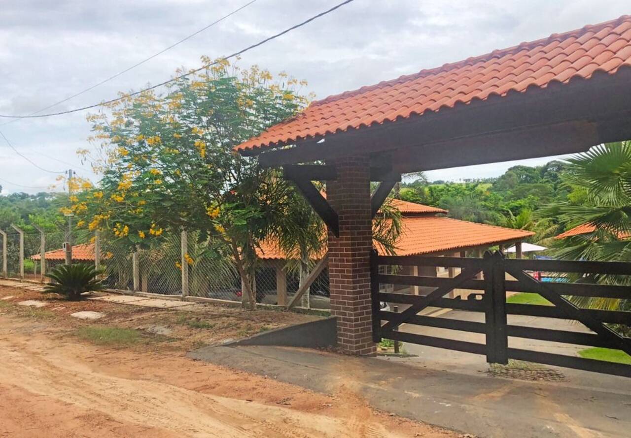 Chácara Fazenda Santa Bárbara de Baixo, Santa Bárbara de Goiás - GO