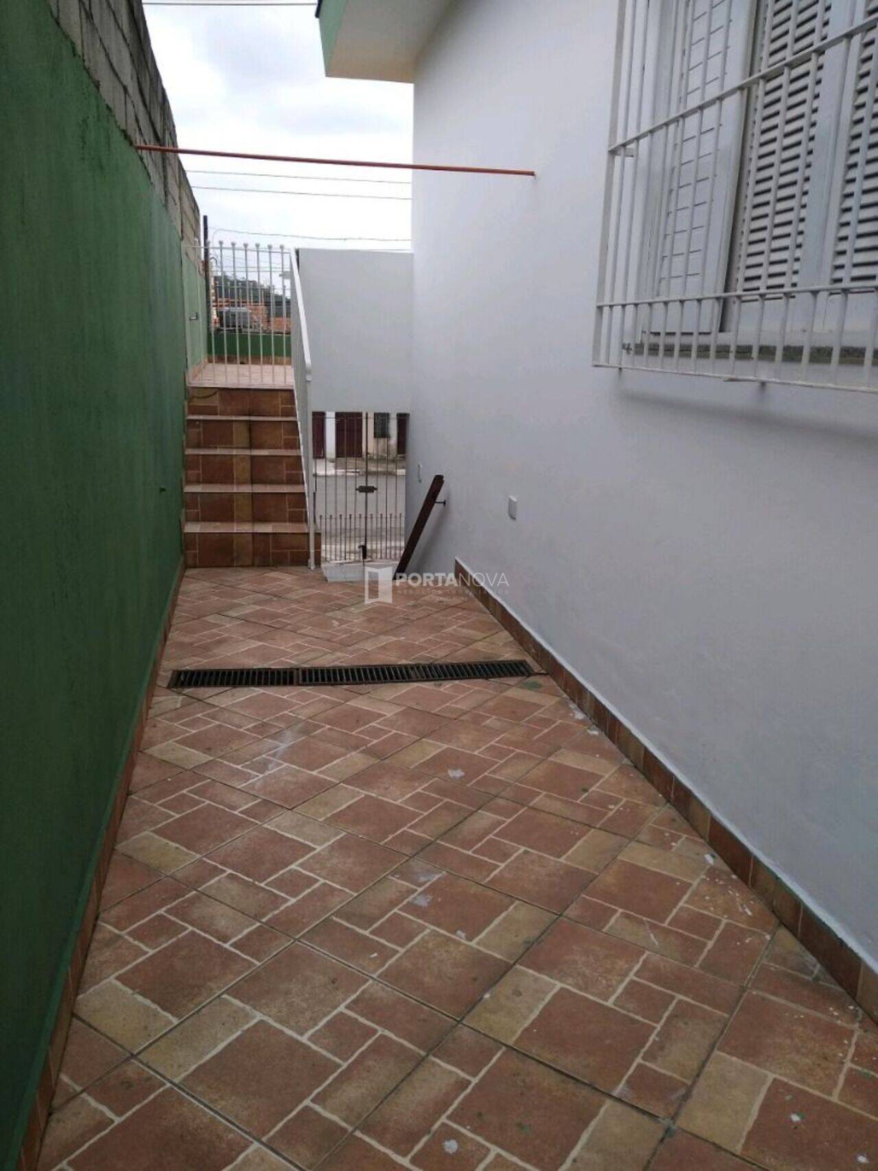 Casa Jardim Pinheirinho, Embu das Artes - SP