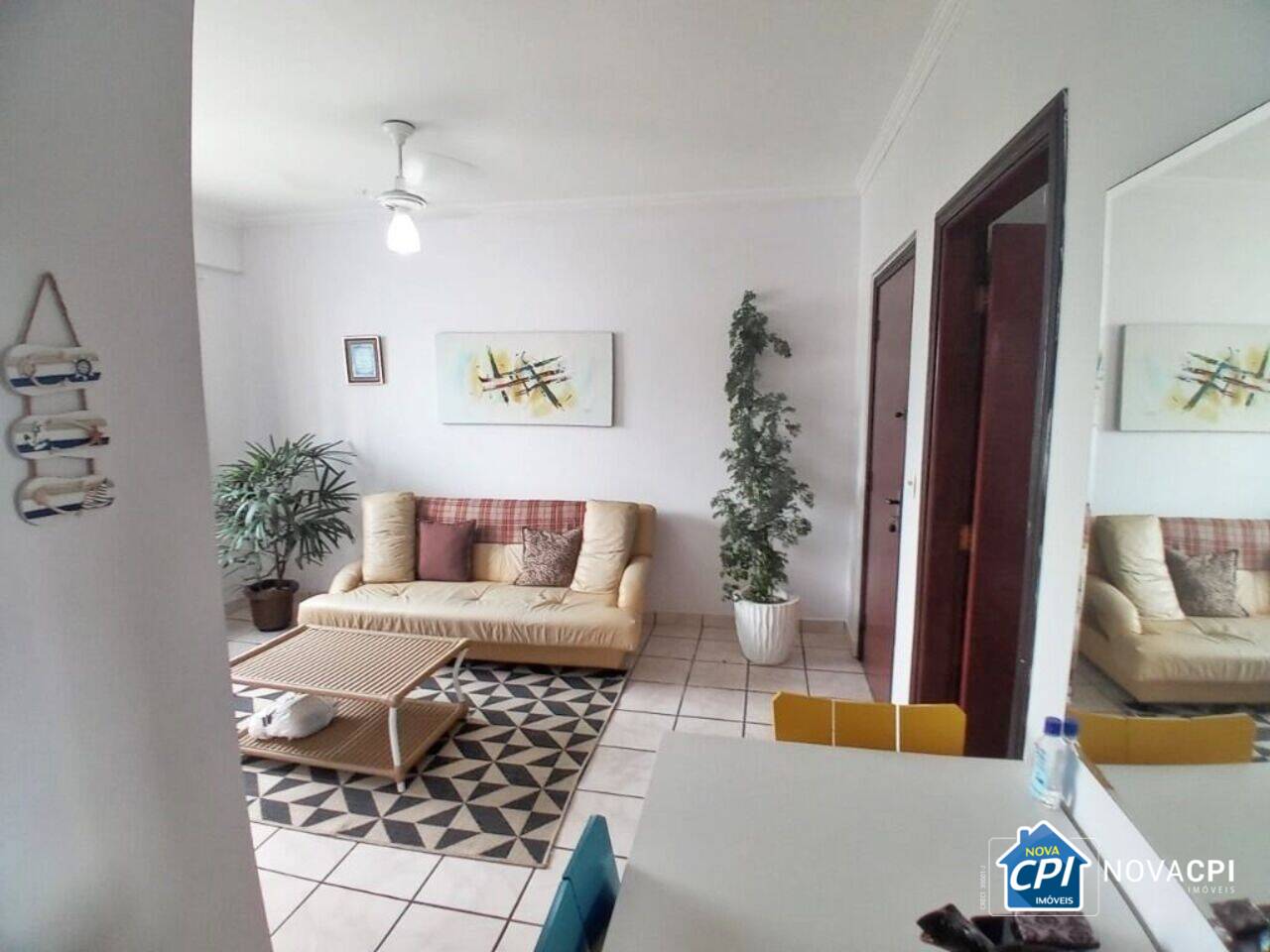 Apartamento Vila Guilhermina, Praia Grande - SP