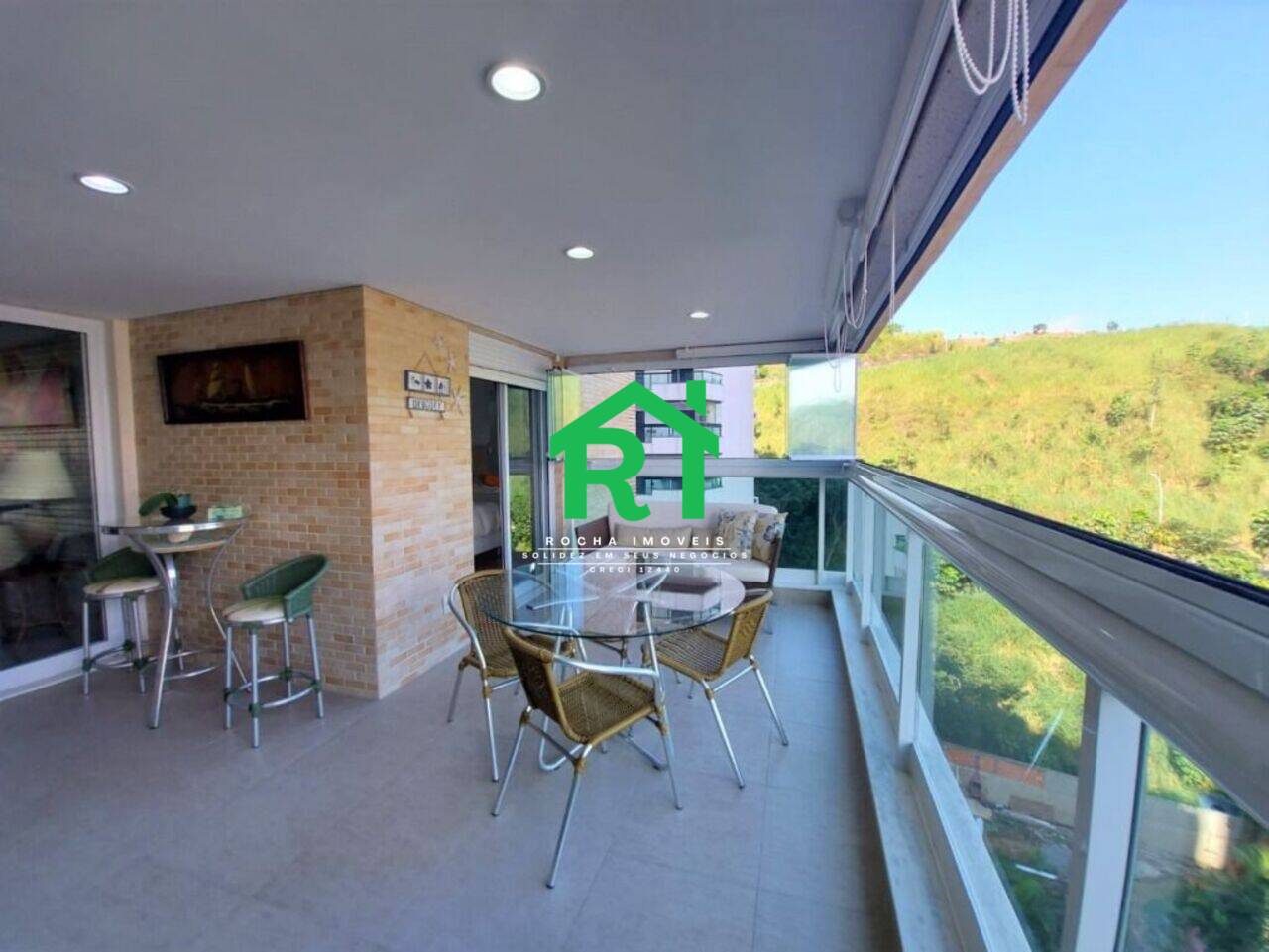 Apartamento Jardim Astúrias, Guarujá - SP