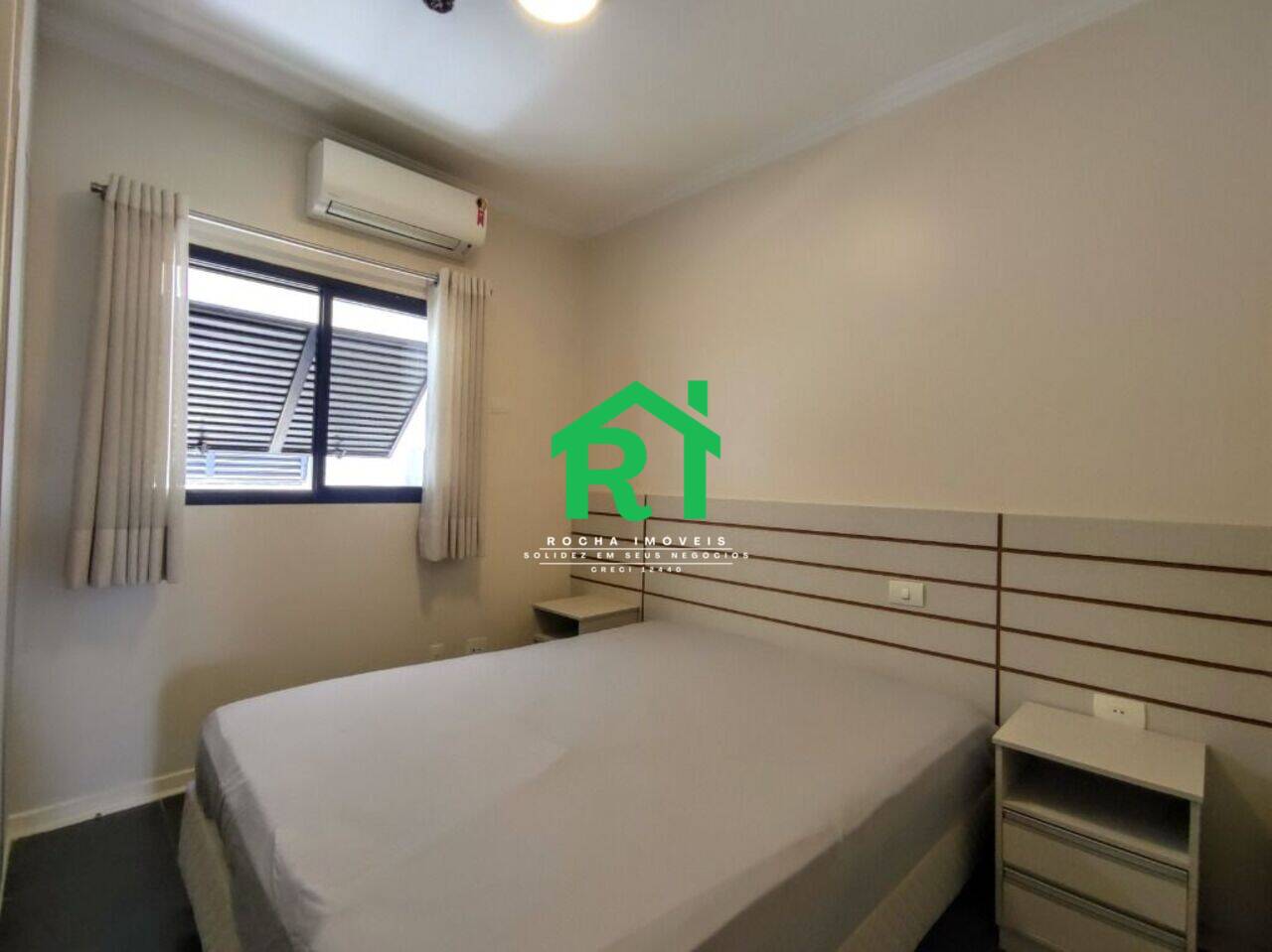 Apartamento Praia da Enseada, Guarujá - SP