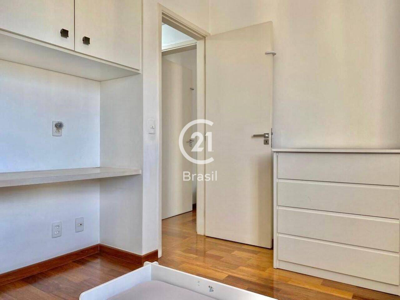 Apartamento Alto de Pinheiros, São Paulo - SP