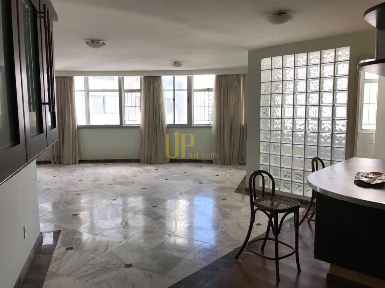 Apartamento Jardim Paulistano, São Paulo - SP