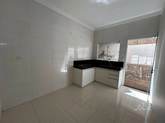 Apartamento de 57 m² na Oscar Jacinto dos Reis - Afonso Queiroz	 - Patos de Minas - MG, à venda por 