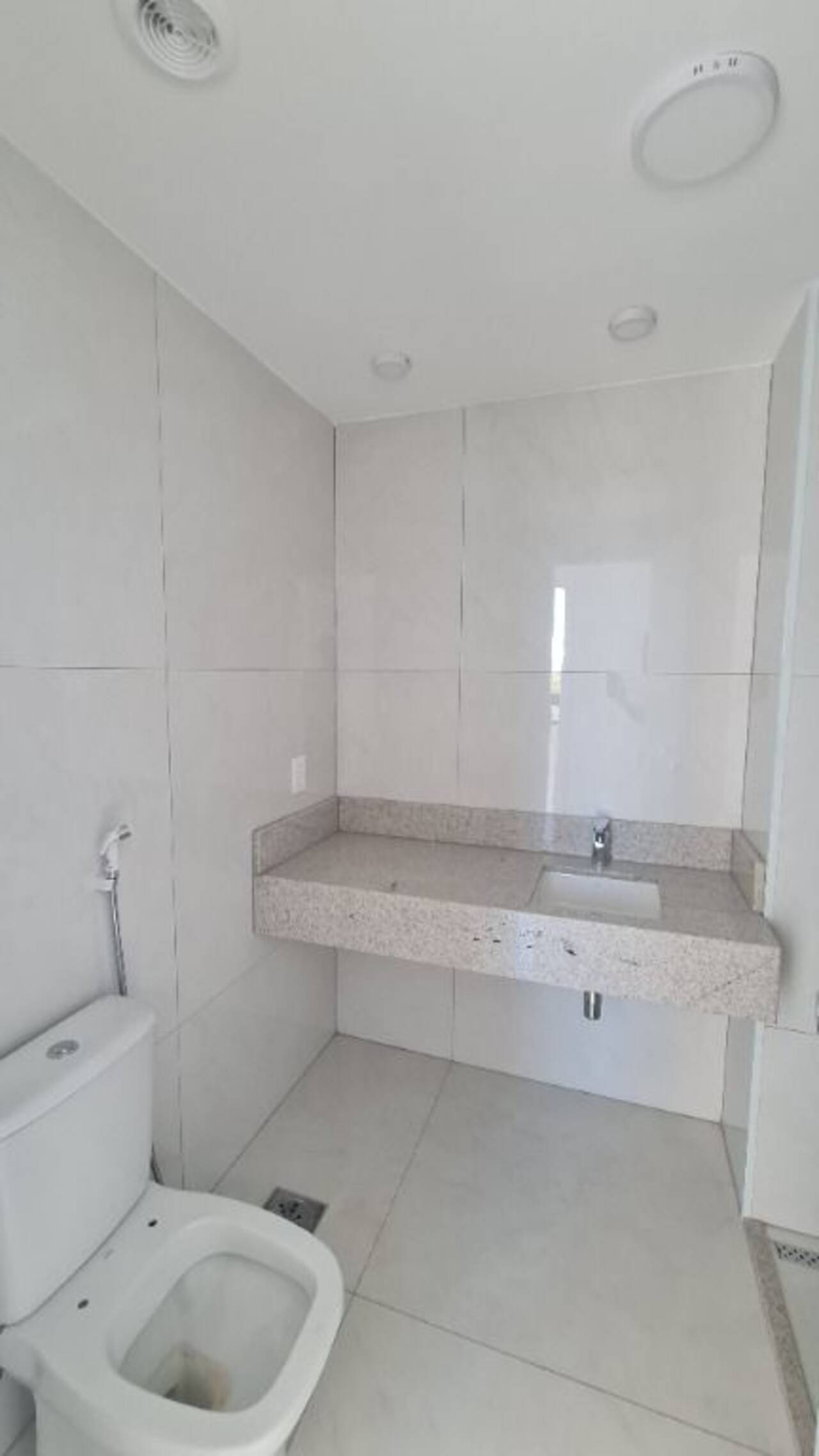 Apartamento Zona Industrial, Brasília - DF