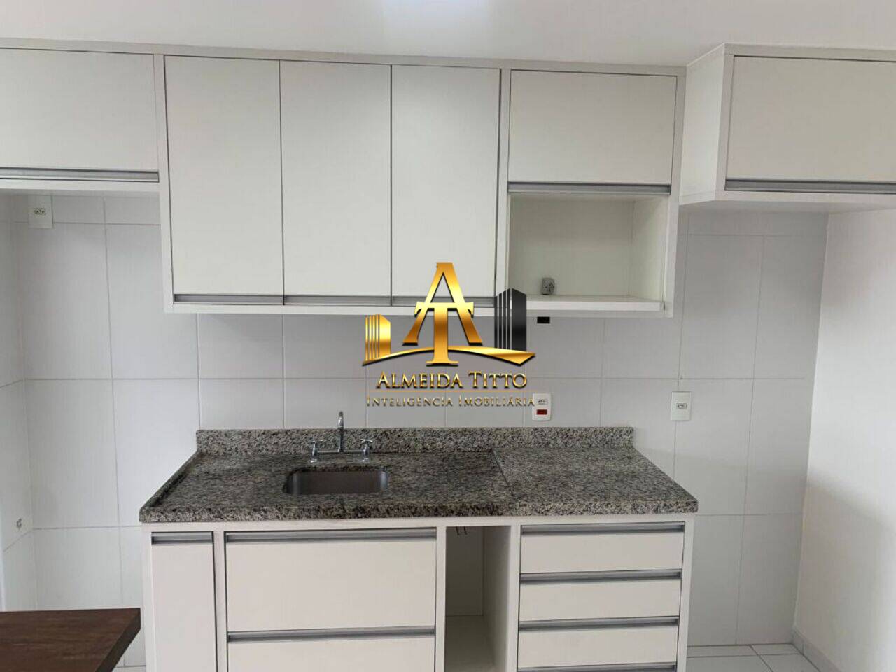 Apartamento Jardim Tupanci, Barueri - SP