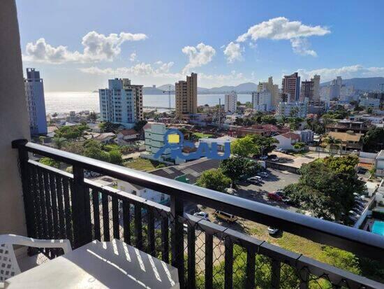 Apartamento de 63 m² Centro - Balneário Piçarras, à venda por R$ 600.000