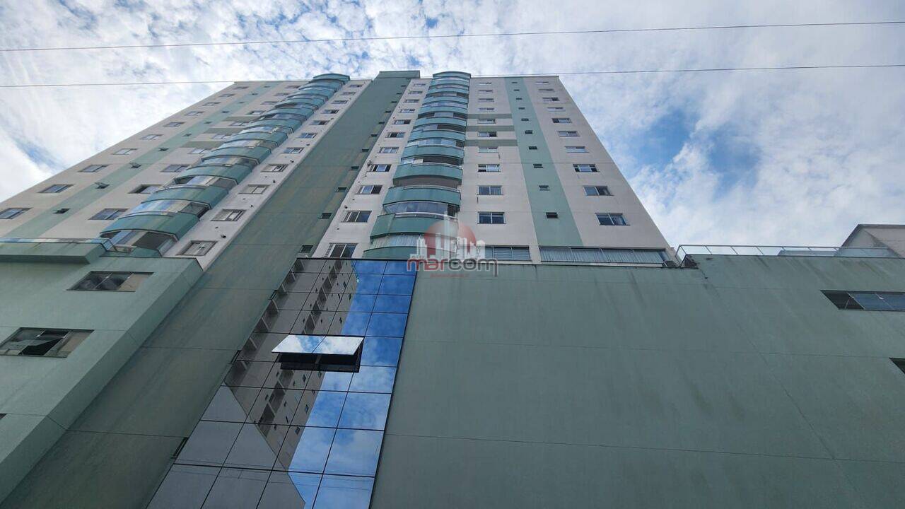 Apartamento 2 Quadra Centro, Balneário Camboriú - SC