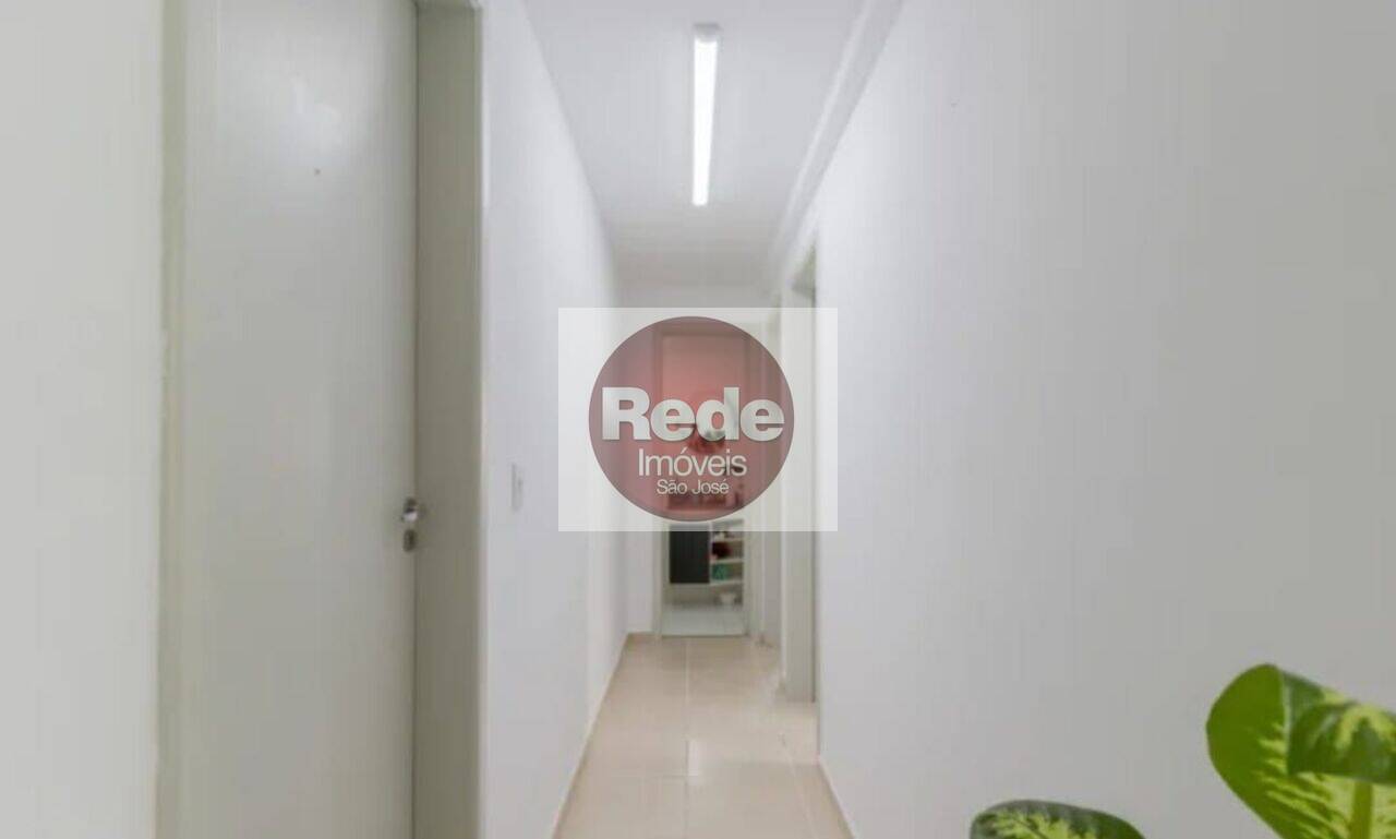 Apartamento Parque Industrial, São José dos Campos - SP