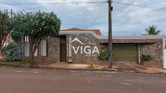 Casa Village Imperial - Itumbiara, à venda por R$ 650.000