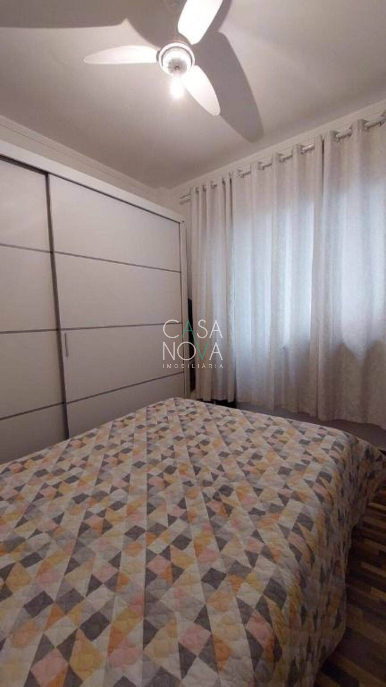 Apartamento Embaré, Santos - SP