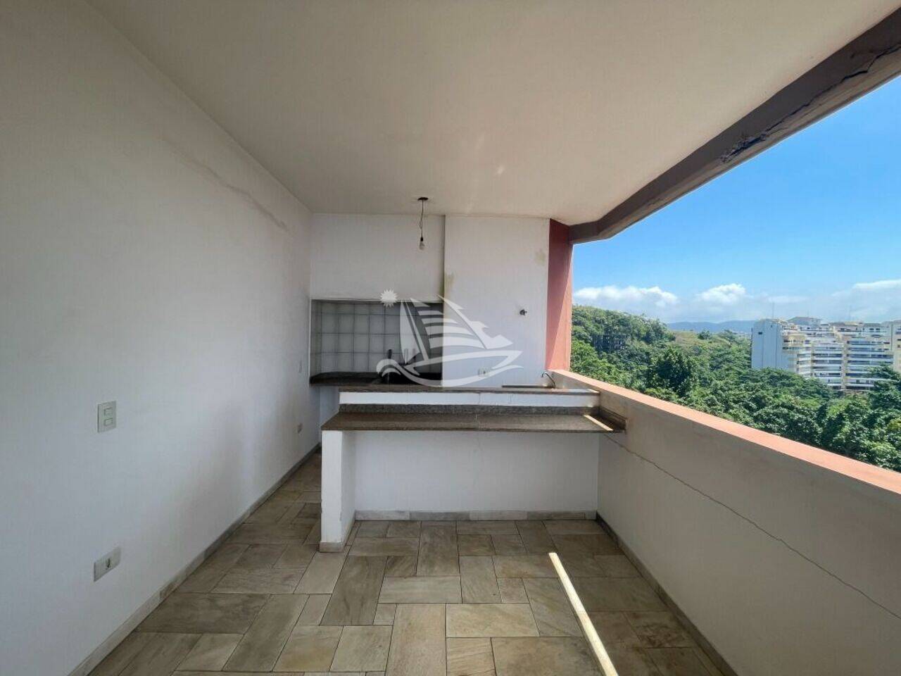 Apartamento Morro Sorocotuba, Guarujá - SP