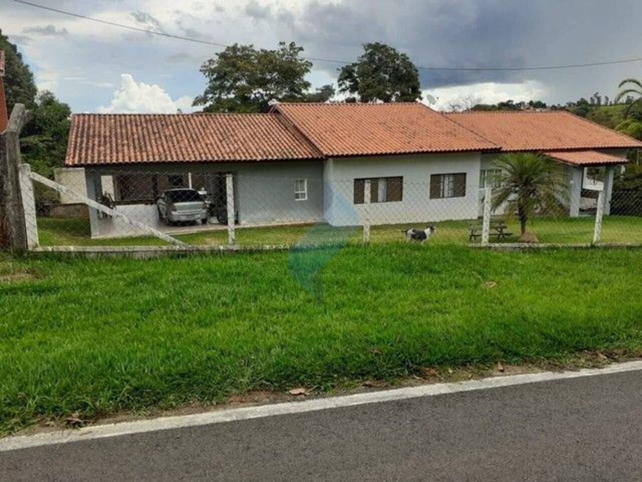 Chácara Condomínio Quintas do Campo Largo, Araçoiaba da Serra - SP