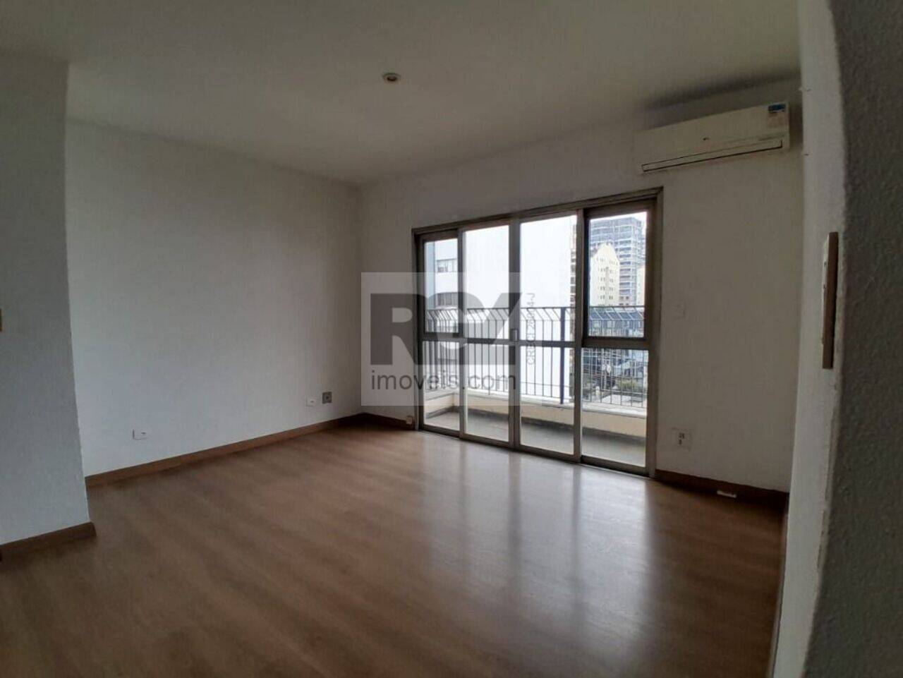 Apartamento Vila Madalena, São Paulo - SP