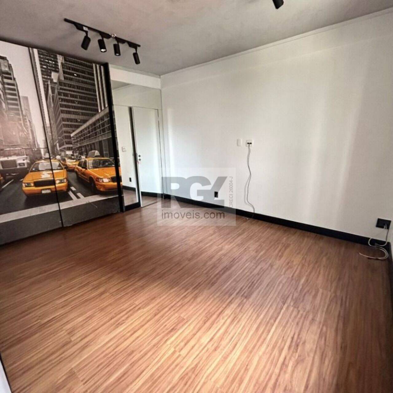 Apartamento Boqueirão, Santos - SP