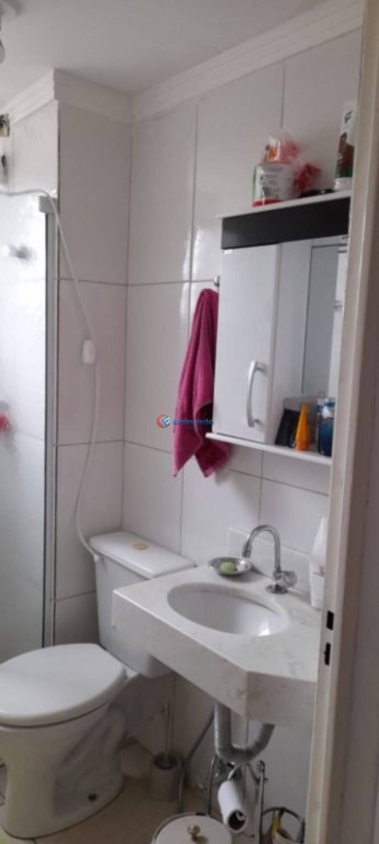 Apartamento Parque Residencial Abílio Pedro, Limeira - SP