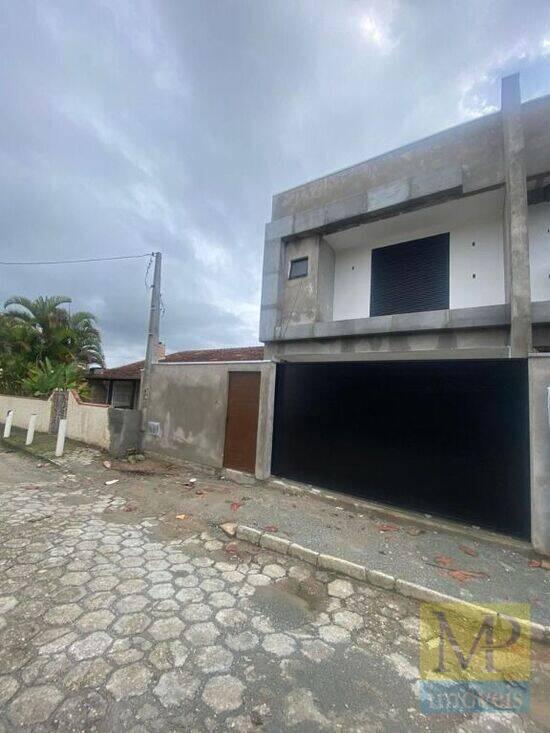 Sobrado de 139 m² Centro - Penha, à venda por R$ 850.000
