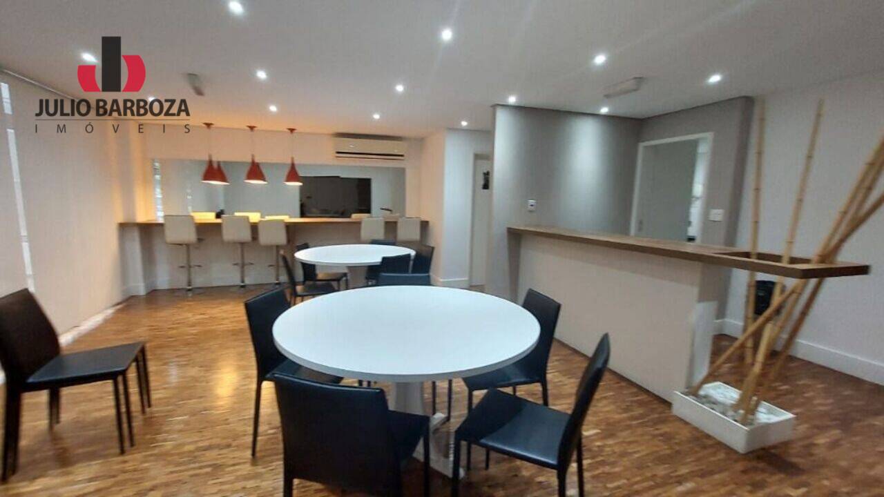 Apartamento Moema, São Paulo - SP