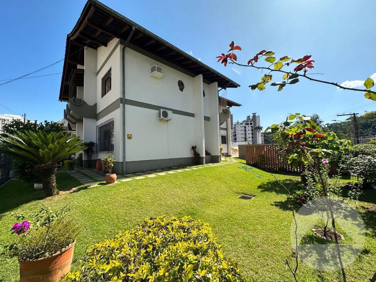 Casa Ponta Aguda, Blumenau - SC