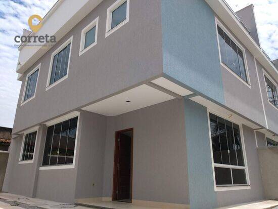 Casa de 145 m² Costazul - Rio das Ostras, à venda por R$ 630.000