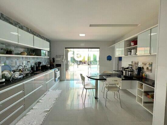Casa de 600 m² Park Way - Brasília, à venda por R$ 3.300.000