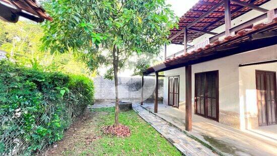 Casa de 150 m² na Cacilda Ouro - Itaipu - Niterói - RJ, à venda por R$ 600.000