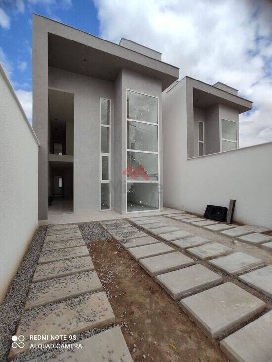 Casa de 118 m² Sim - Feira de Santana, à venda por R$ 500.000