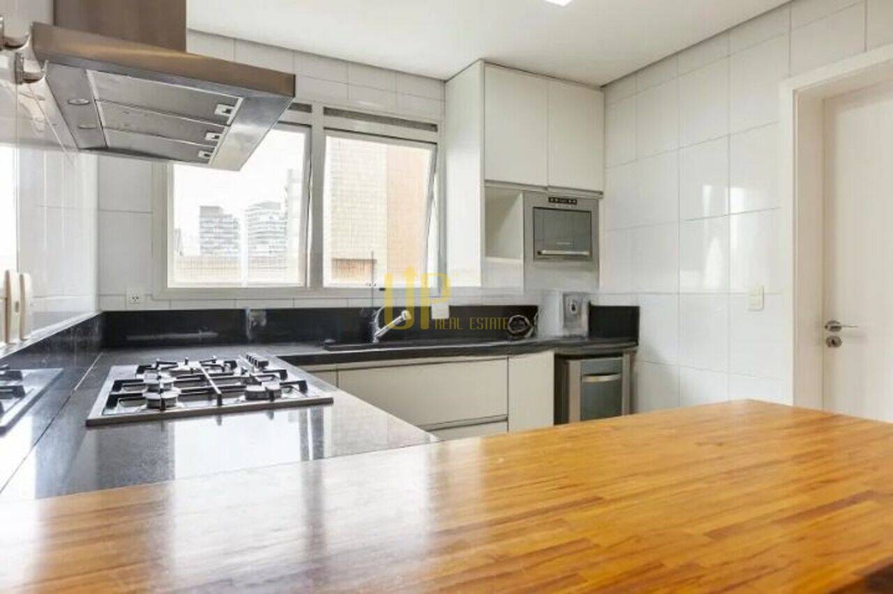 Apartamento Vila Nova Conceição, São Paulo - SP