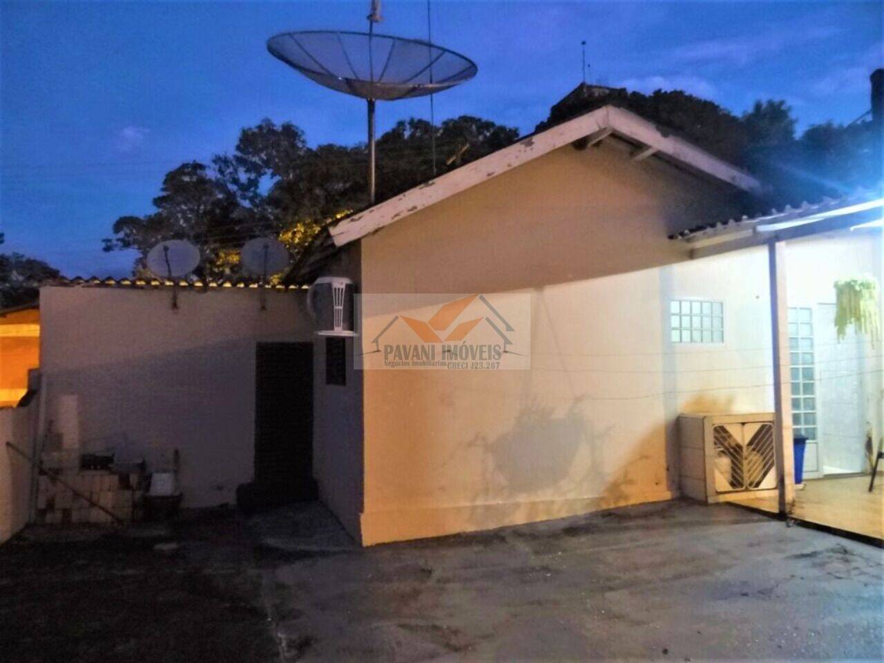Casa Vila Nova Santa Luzia, Bauru - SP