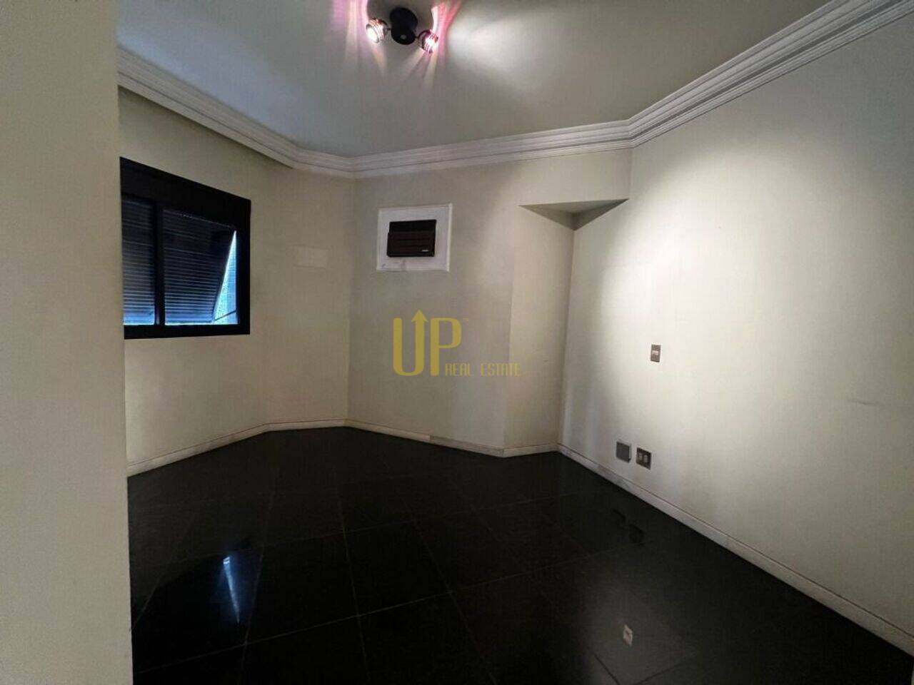 Apartamento com 4 dormitórios, 3 suítes e 190m² à venda, 190 m² por R$ 1.590.000 - Aclimação - São Paulo/SP