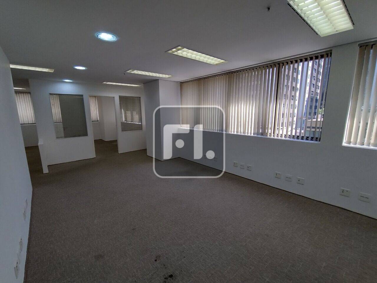 Conjunto para alugar, 153 m² por R$ 9.000/mês - Brooklin - São Paulo/SP