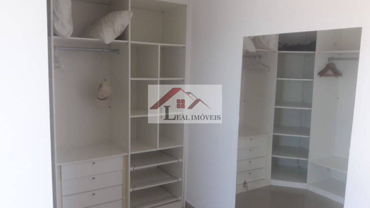 Apartamento duplex Maracanã, Praia Grande - SP