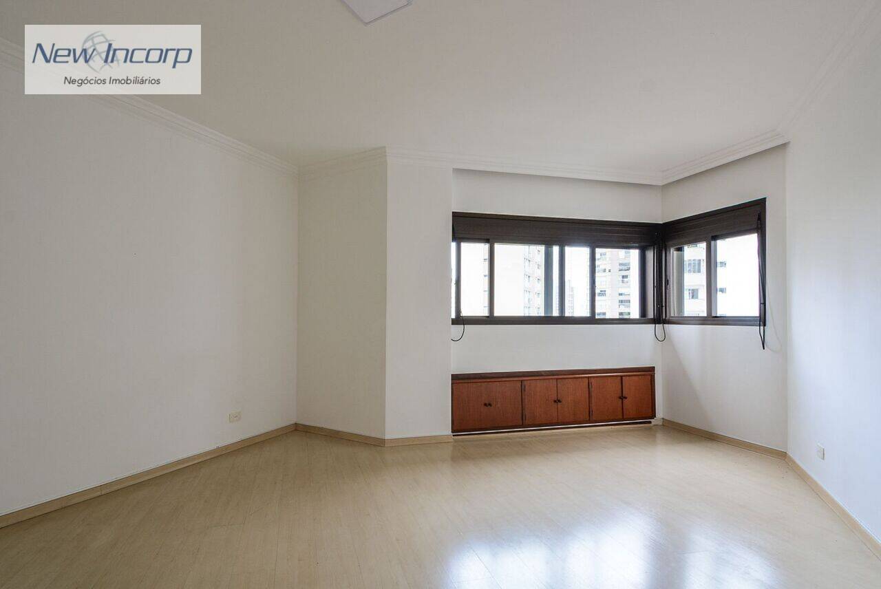 Apartamento Campo Belo, São Paulo - SP