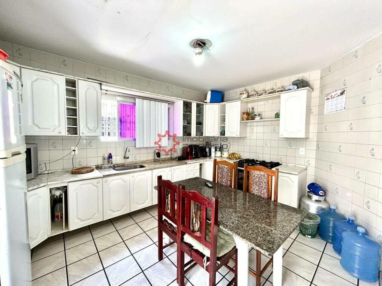 Apartamento Petrópolis, Caruaru - PE