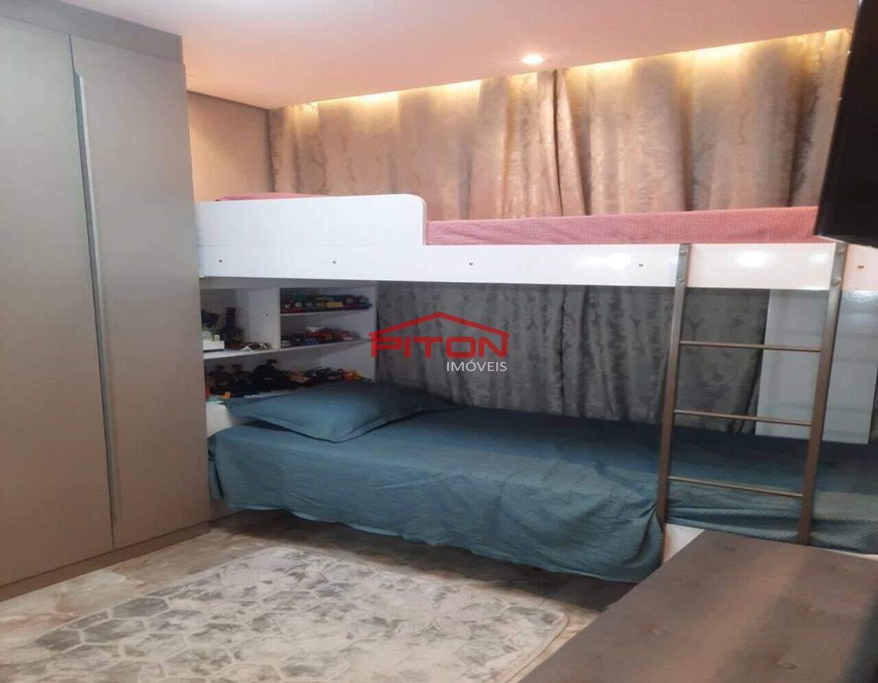 Apartamento Vila Sílvia, São Paulo - SP