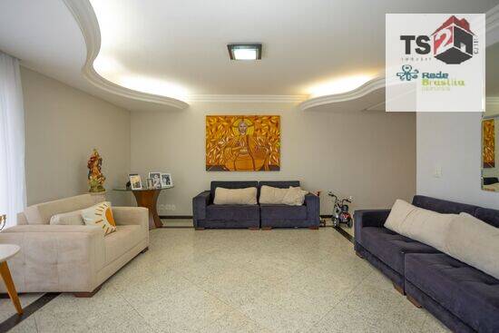 Casa de 730 m² Setor de Habitações Individuais Sul - Brasília, à venda por R$ 1.690.000