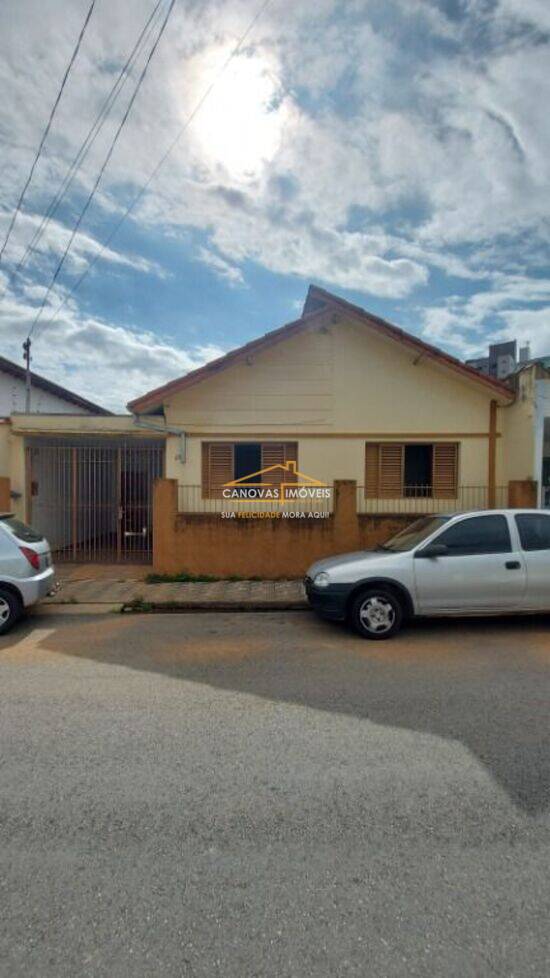 Casa de 103 m² Primavera - Pouso Alegre, à venda por R$ 380.000