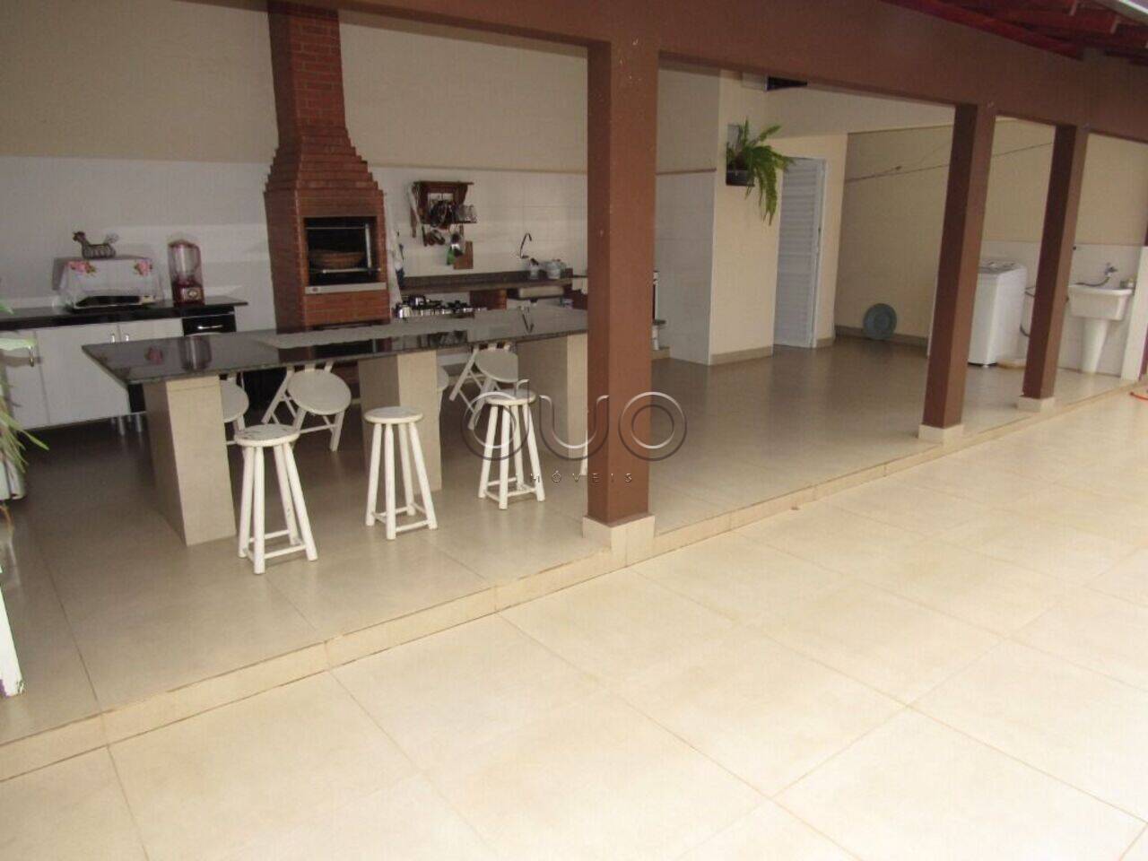 Casa com 3 dormitórios à venda, 145 m² por R$ 680.000 - Jaraguá - Piracicaba/SP