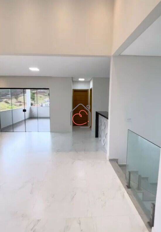 Casa de 205 m² Imboassica - Macaé, à venda por R$ 1.100.000