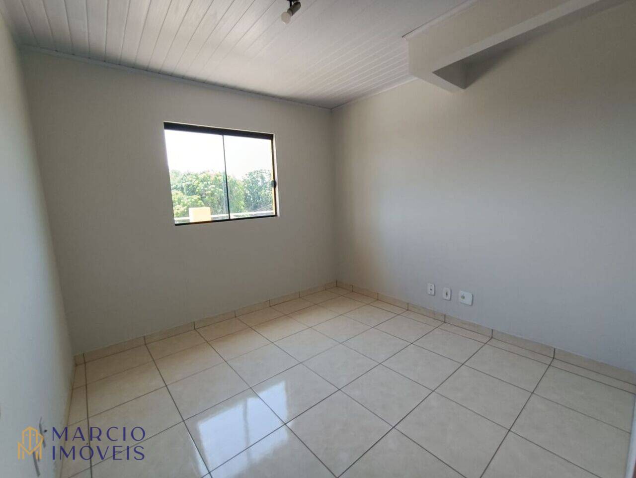 Casa Setor Residencial Oeste, São Sebastião - DF